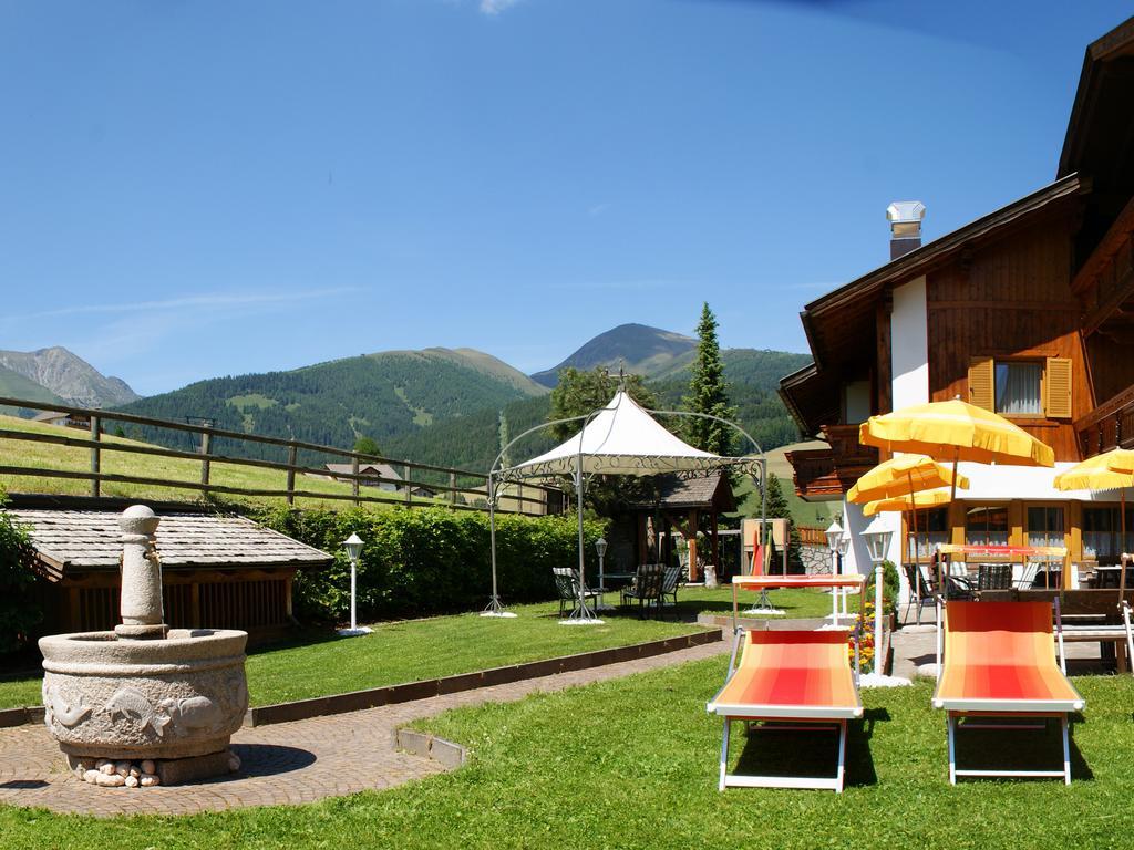 Hotel Oberlechner Meransen Exterior foto