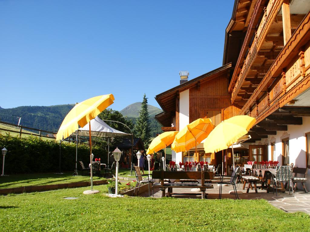 Hotel Oberlechner Meransen Exterior foto