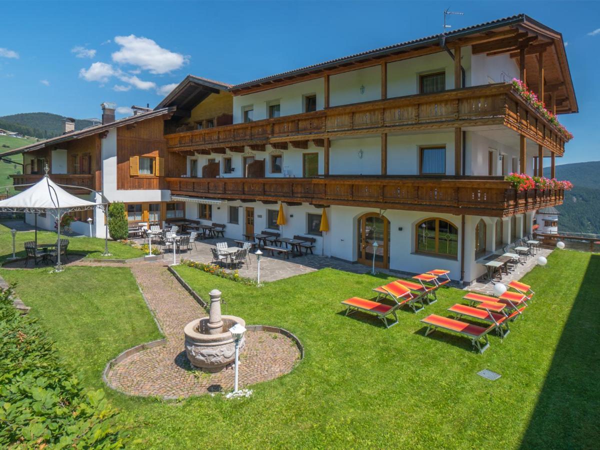 Hotel Oberlechner Meransen Exterior foto